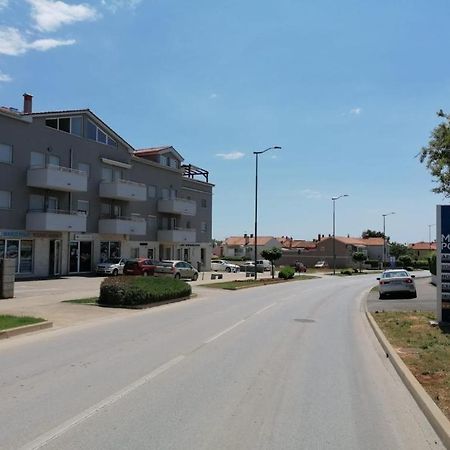 Apartment Pasa 梅杜林 外观 照片