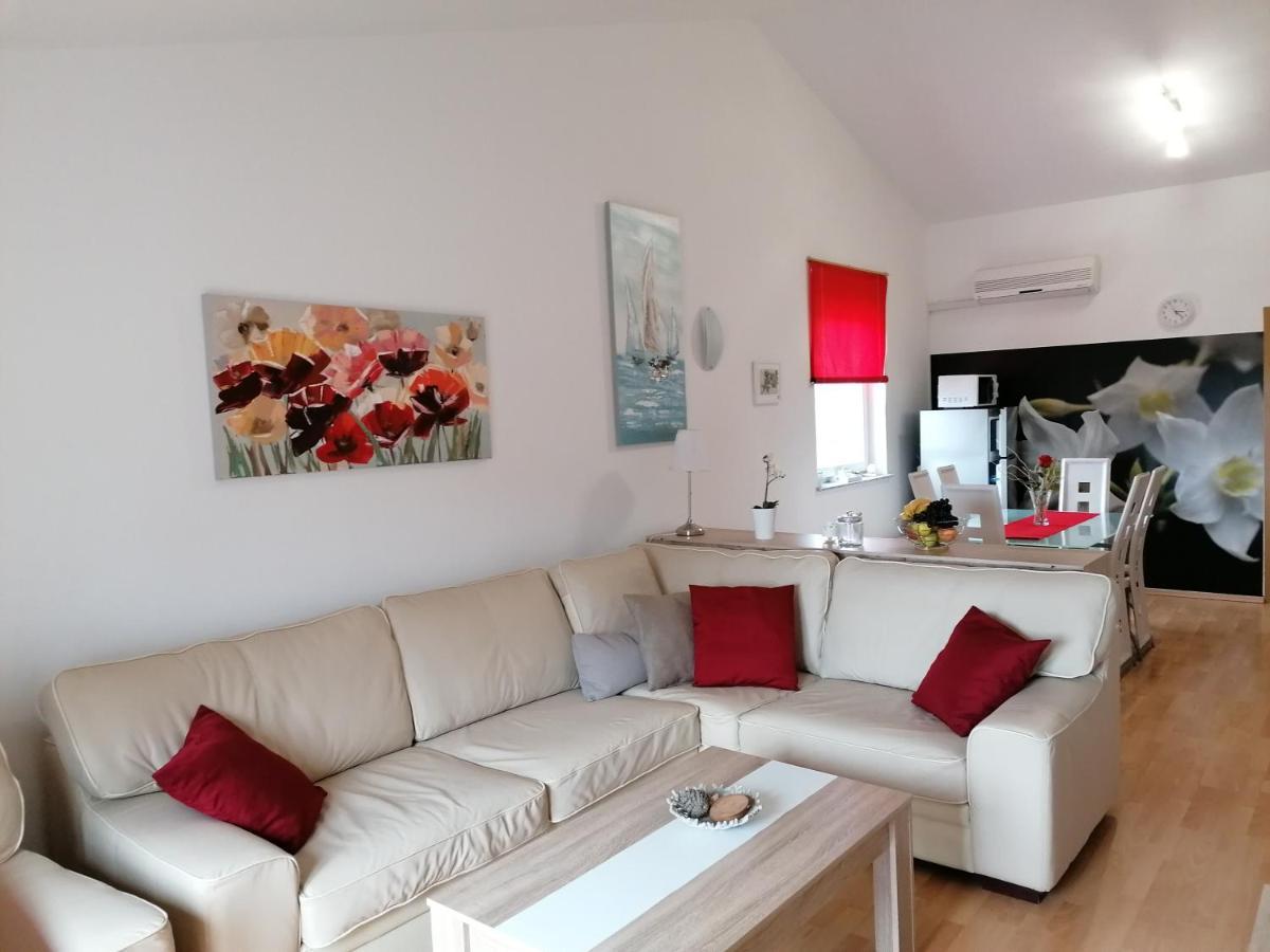 Apartment Pasa 梅杜林 外观 照片