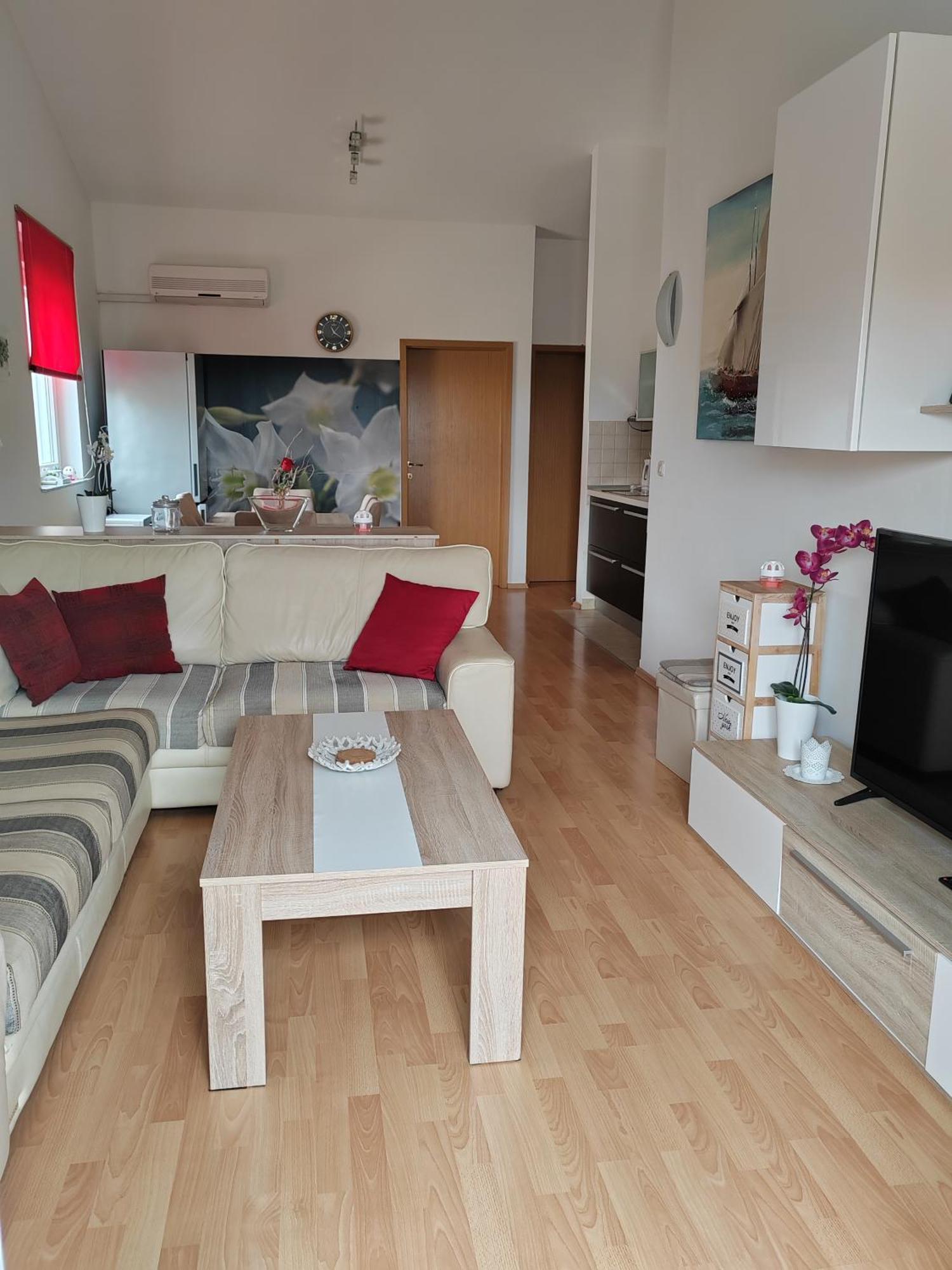 Apartment Pasa 梅杜林 外观 照片
