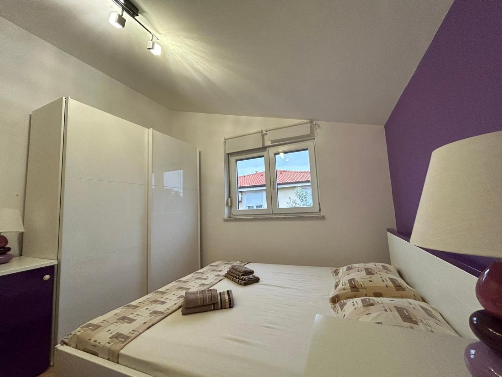 Apartment Pasa 梅杜林 外观 照片